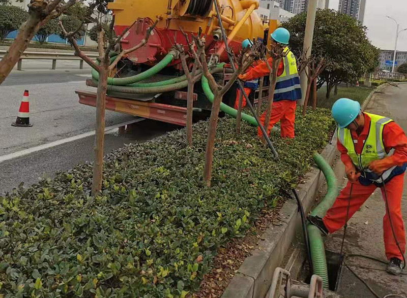 平阳市政管道清淤